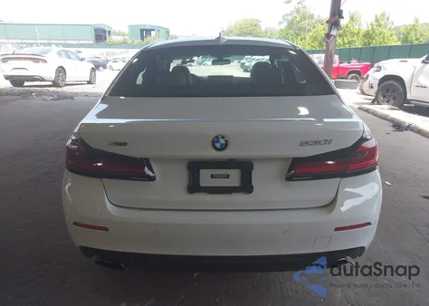 2021 BMW 530I xDrive z USA, uszkodzony, nr VIN WBA13BJ01MCF19892